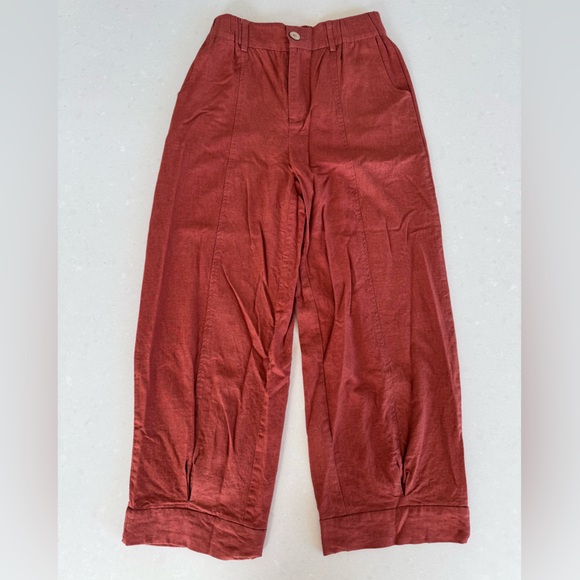 Brick coloured linen pants with elastic waist band. Size XS - Picture 2 of 3